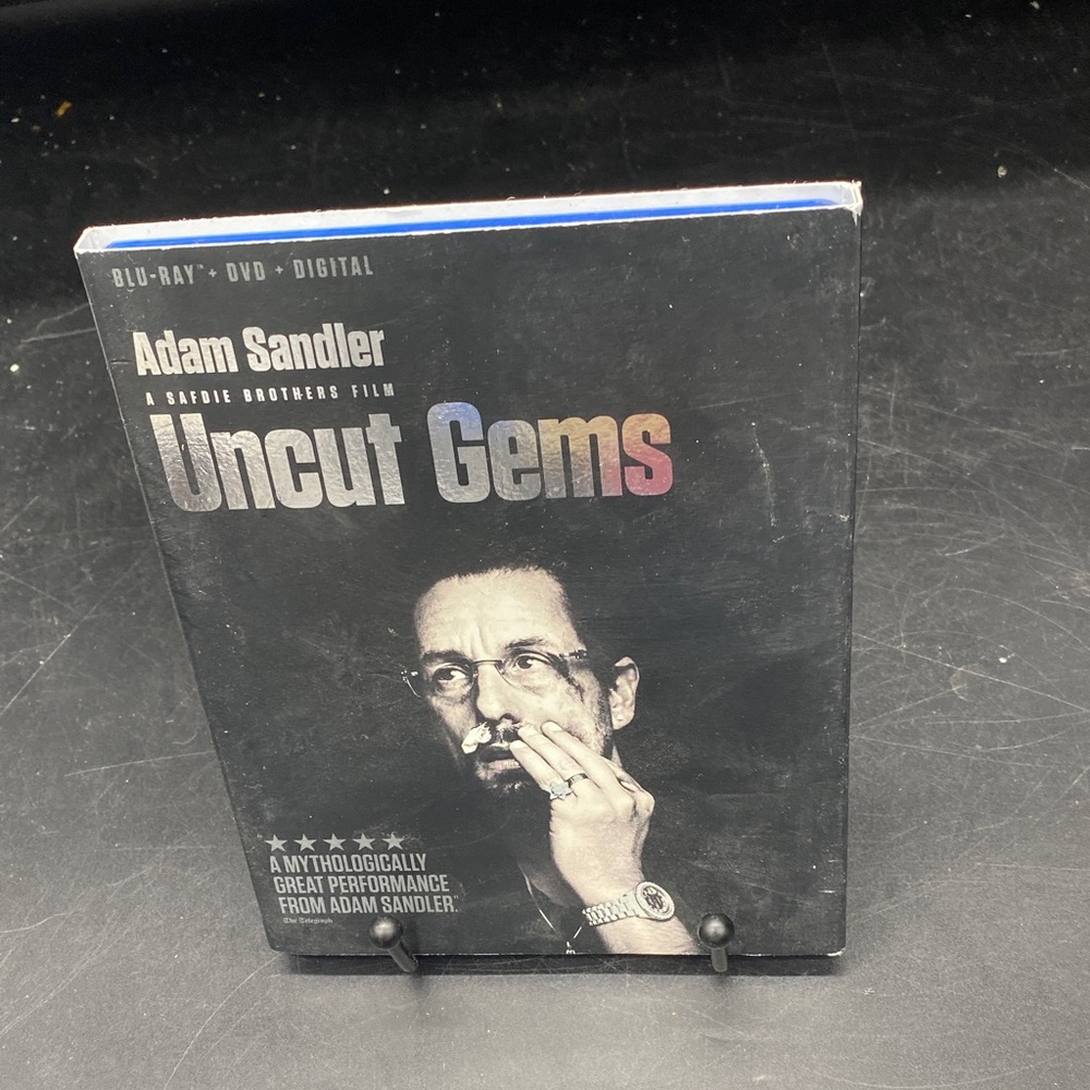 Uncut Gems Blu-Ray used great condition